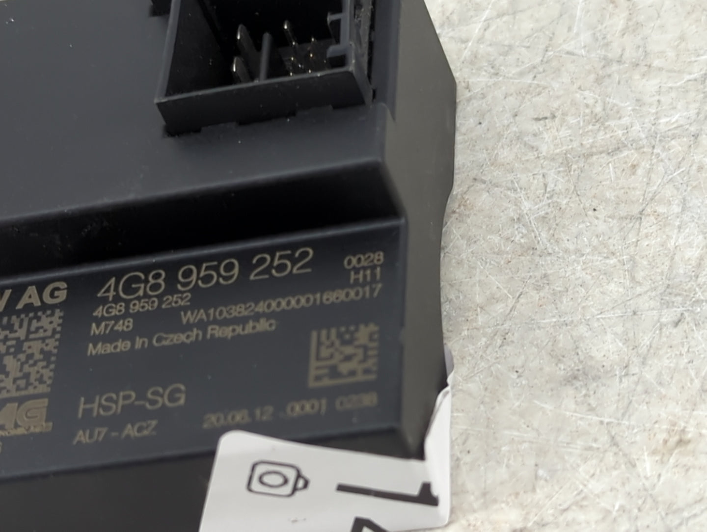 2013 Audi A7 Body Control Module Bcm Inner Cabin Fuse Box 4g8959252 - Oemusedautoparts1.com