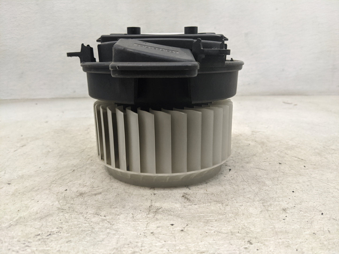 2012-2018 Audi A7 Heater AC Blower Motor P/N:A62240-111 4H1820021B Fits Fits 2011 2012 2013 2014 2015 2016 2017 2018 OEM Use
