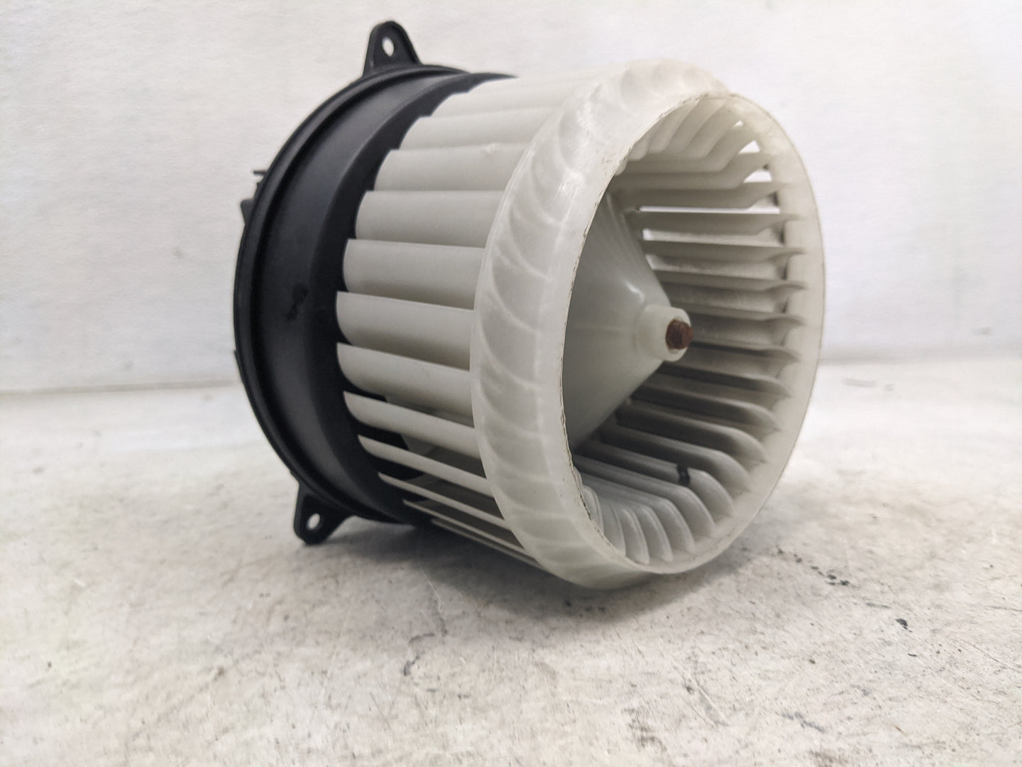 2012-2018 Audi A7 Heater AC Blower Motor P/N:A62240-111 4H1820021B Fits Fits 2011 2012 2013 2014 2015 2016 2017 2018 OEM Use