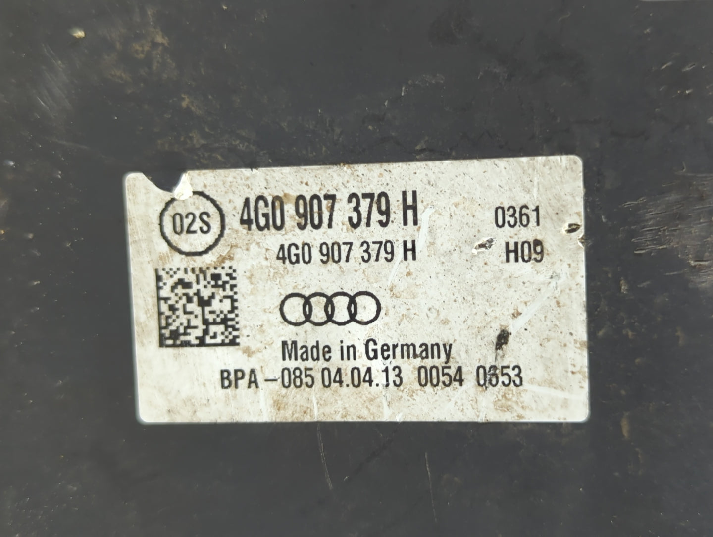 2012-2014 Audi A7 ABS Pump Control Module Replacement P/N:4G0 907 379 H Fits Fits 2012 2013 2014 2015 OEM Used Auto Parts - 