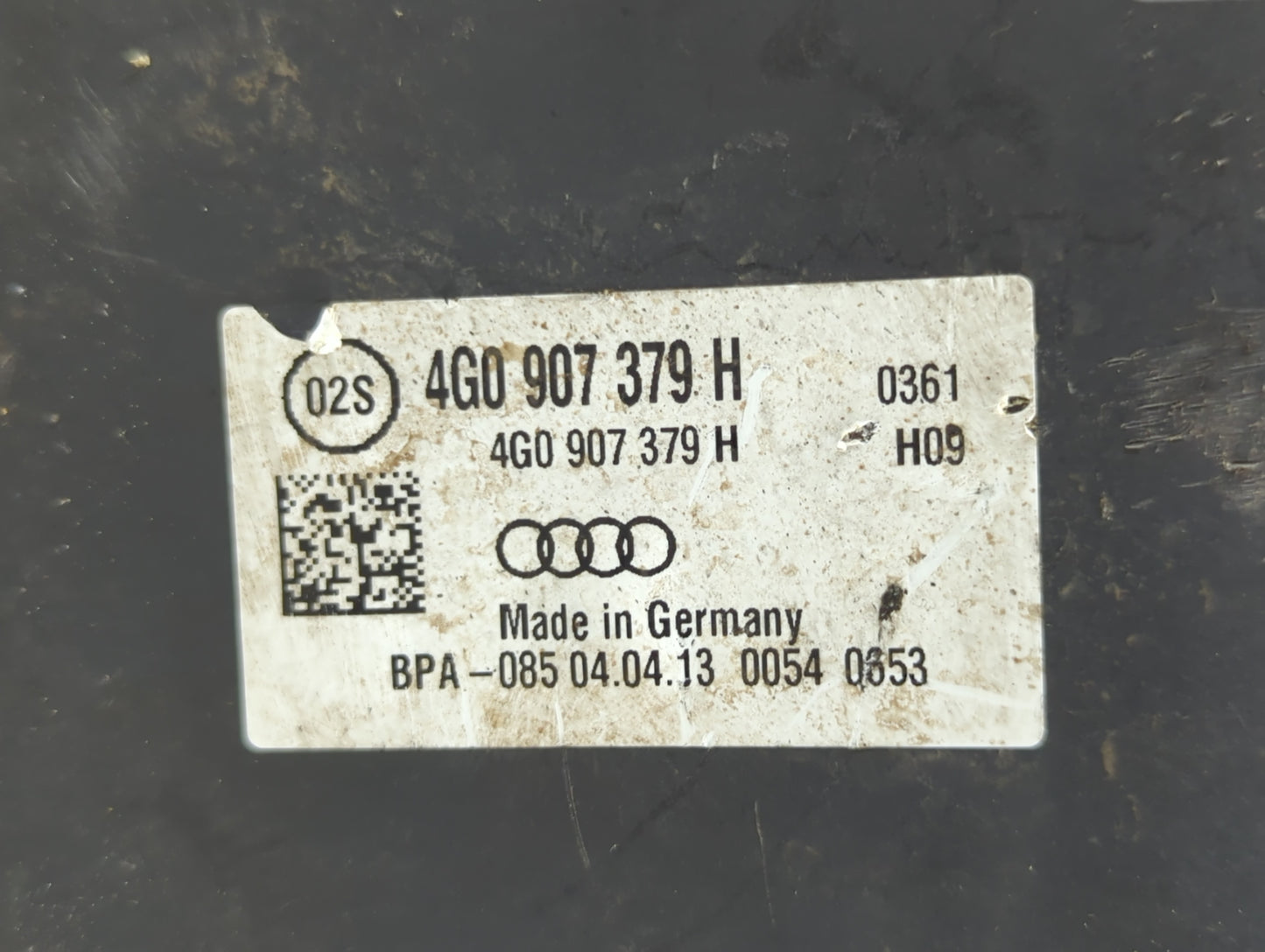 2012-2014 Audi A7 ABS Pump Control Module Replacement P/N:4G0 907 379 H Fits Fits 2012 2013 2014 2015 OEM Used Auto Parts - 