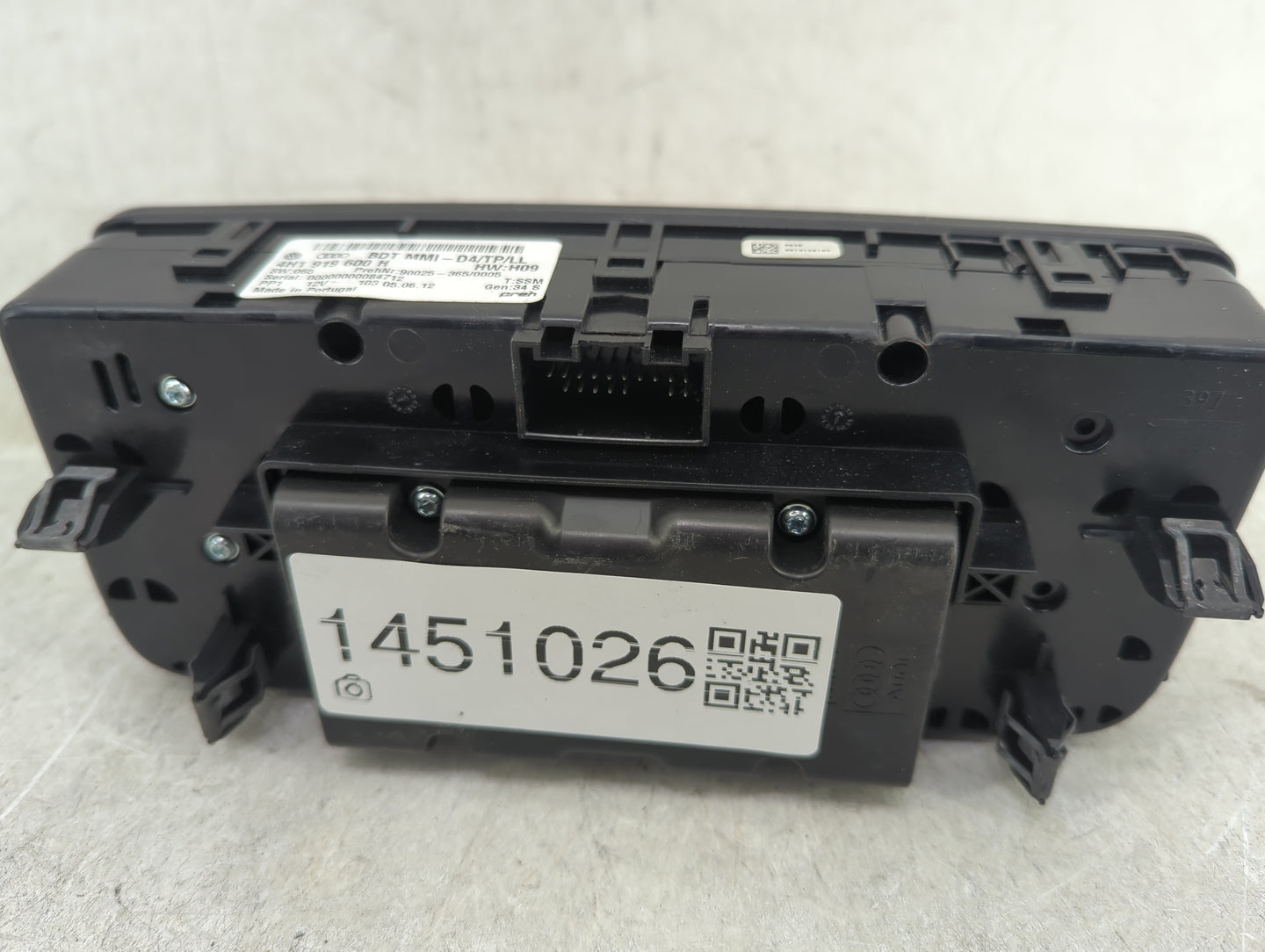 2011-2018 Audi A8 Radio AM FM Cd Player Receiver Replacement P/N:4H1919600H 90025-365/0005 Fits OEM Used Auto Parts - Oemuse