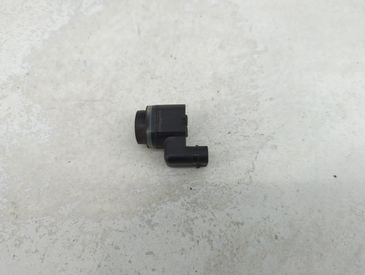 2013 Audi A8 Front Park Assist Sensor Black 1457203 - Oemusedautoparts1.com