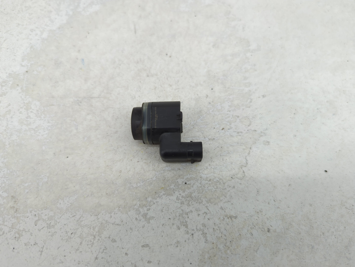 2013 Audi A8 Front Park Assist Sensor Black 1457203 - Oemusedautoparts1.com