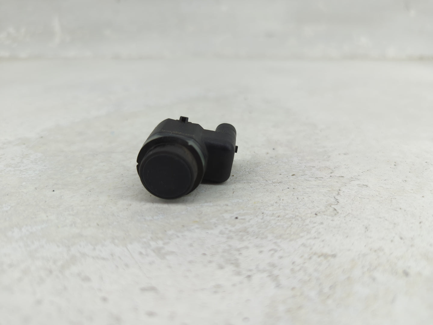 2013 Audi A8 Front Park Assist Sensor Black 1457203 - Oemusedautoparts1.com
