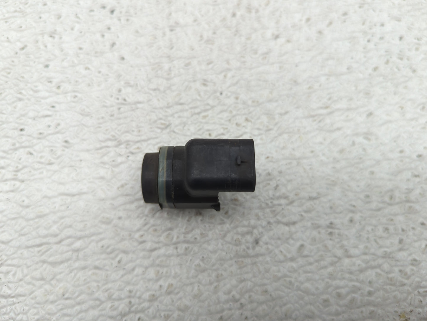 2013 Audi A8 Front Park Assist Sensor Black - Oemusedautoparts1.com
