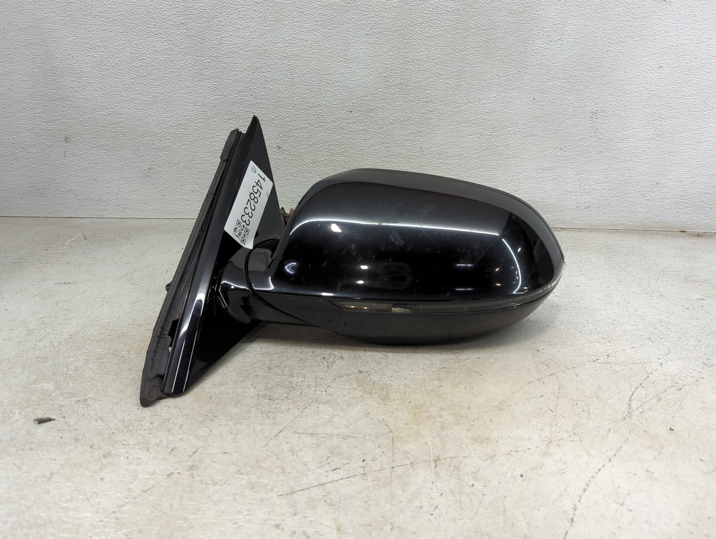 2011-2018 Audi A8 Driver Side View Mirror - Left Door Mirror OEM Used - Oemusedautoparts1.com