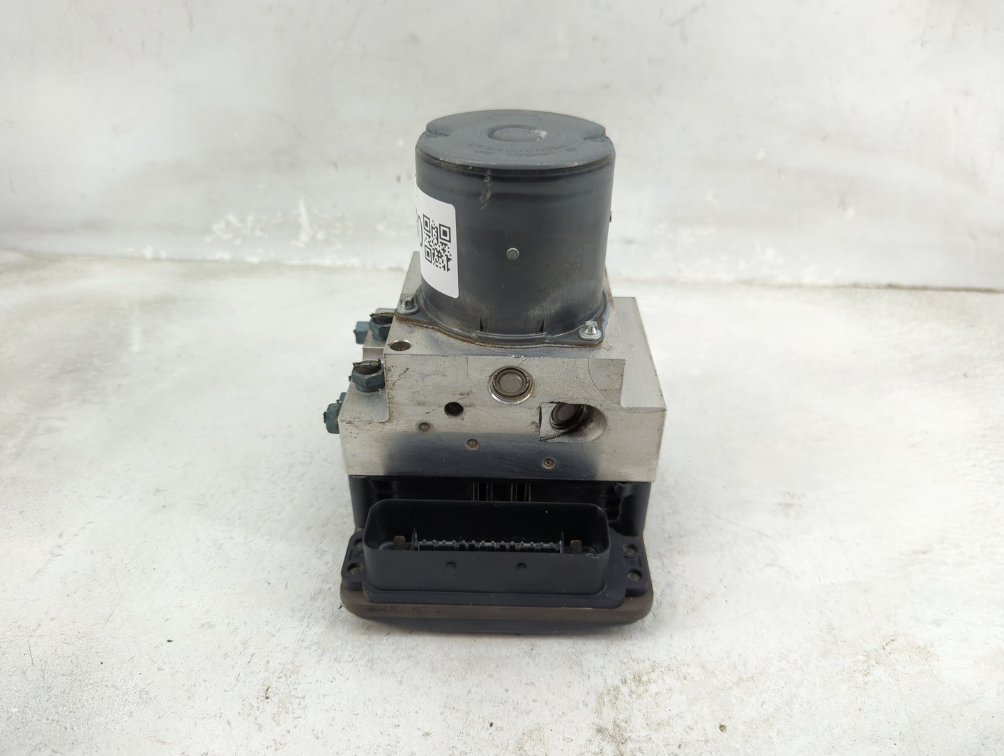 2013-2014 Audi A8 ABS Pump Control Module Replacement P/N:4H0907379E 0265250433, 0265235903 Fits Fits 2013 2014 OEM Used Aut