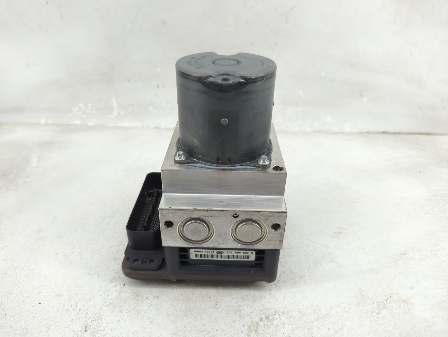 2013-2014 Audi A8 ABS Pump Control Module Replacement P/N:4H0907379E 0265250433, 0265235903 Fits Fits 2013 2014 OEM Used Aut