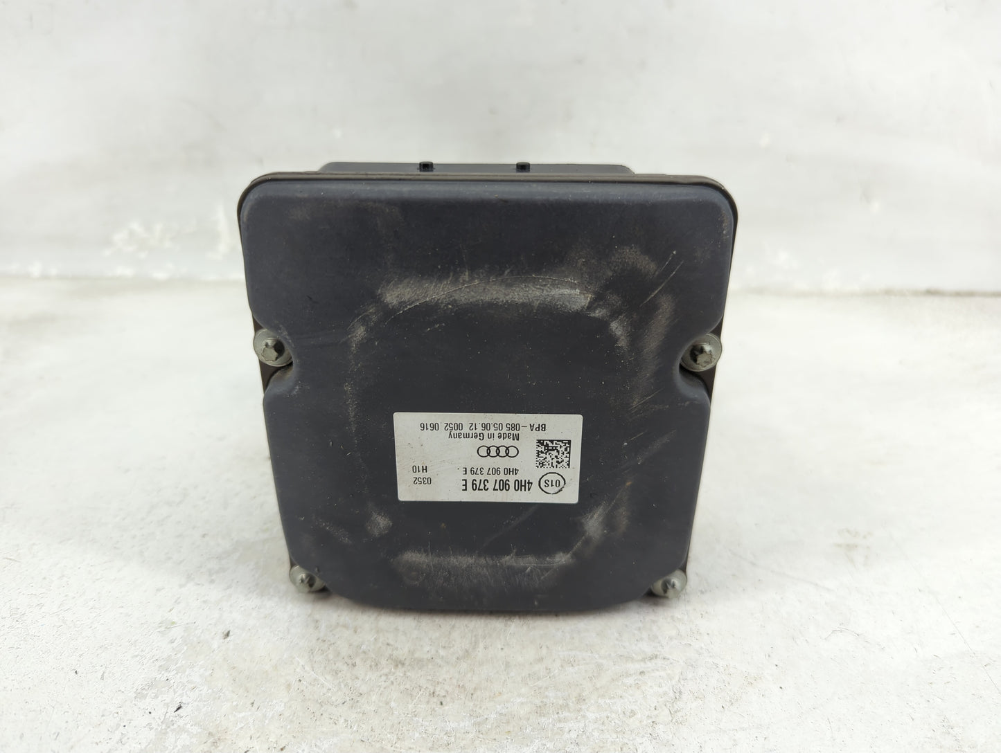 2013-2014 Audi A8 ABS Pump Control Module Replacement P/N:4H0907379E 0265250433, 0265235903 Fits Fits 2013 2014 OEM Used Aut