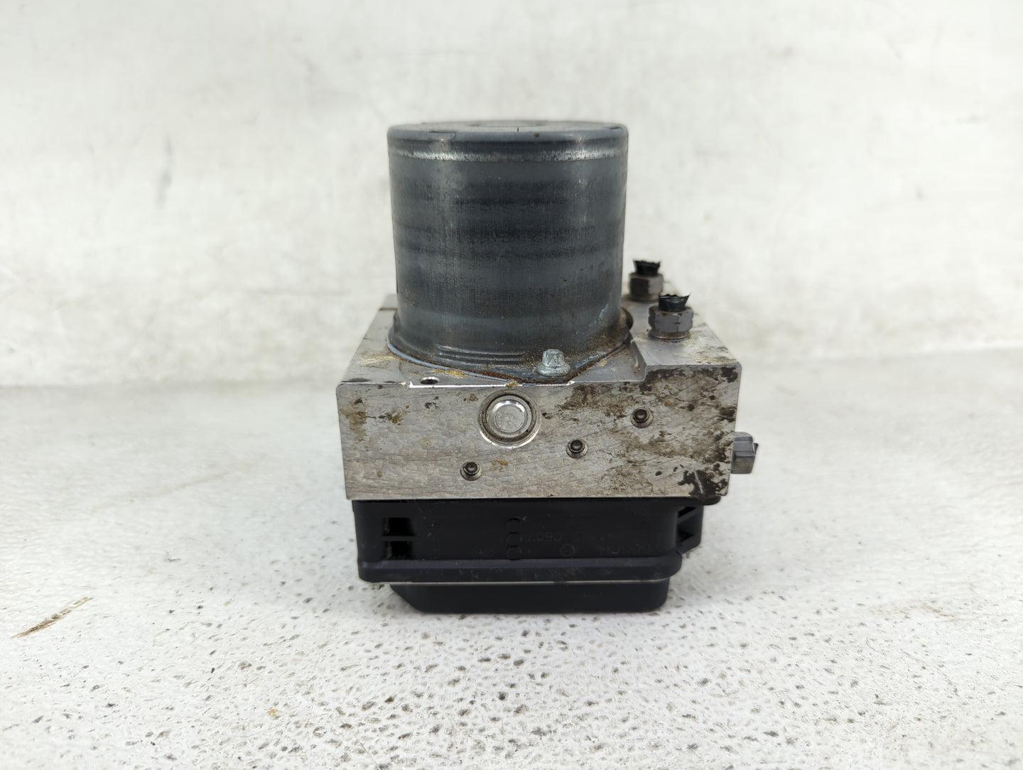 2013 Audi Allroad ABS Pump Control Module Replacement P/N:0265239357 8K9614517AF, 0265952066 Fits OEM Used Auto Parts - Oemu