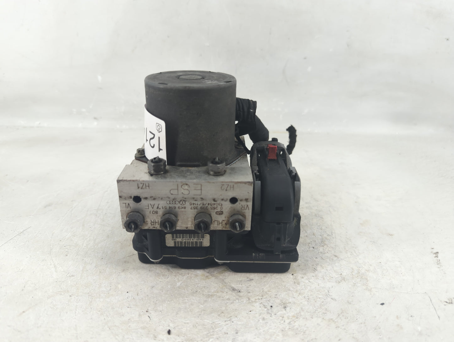 2013 Audi Allroad Quattro ABS Pump Control Module Replacement Fits OEM Used Auto Parts - Oemusedautoparts1.com