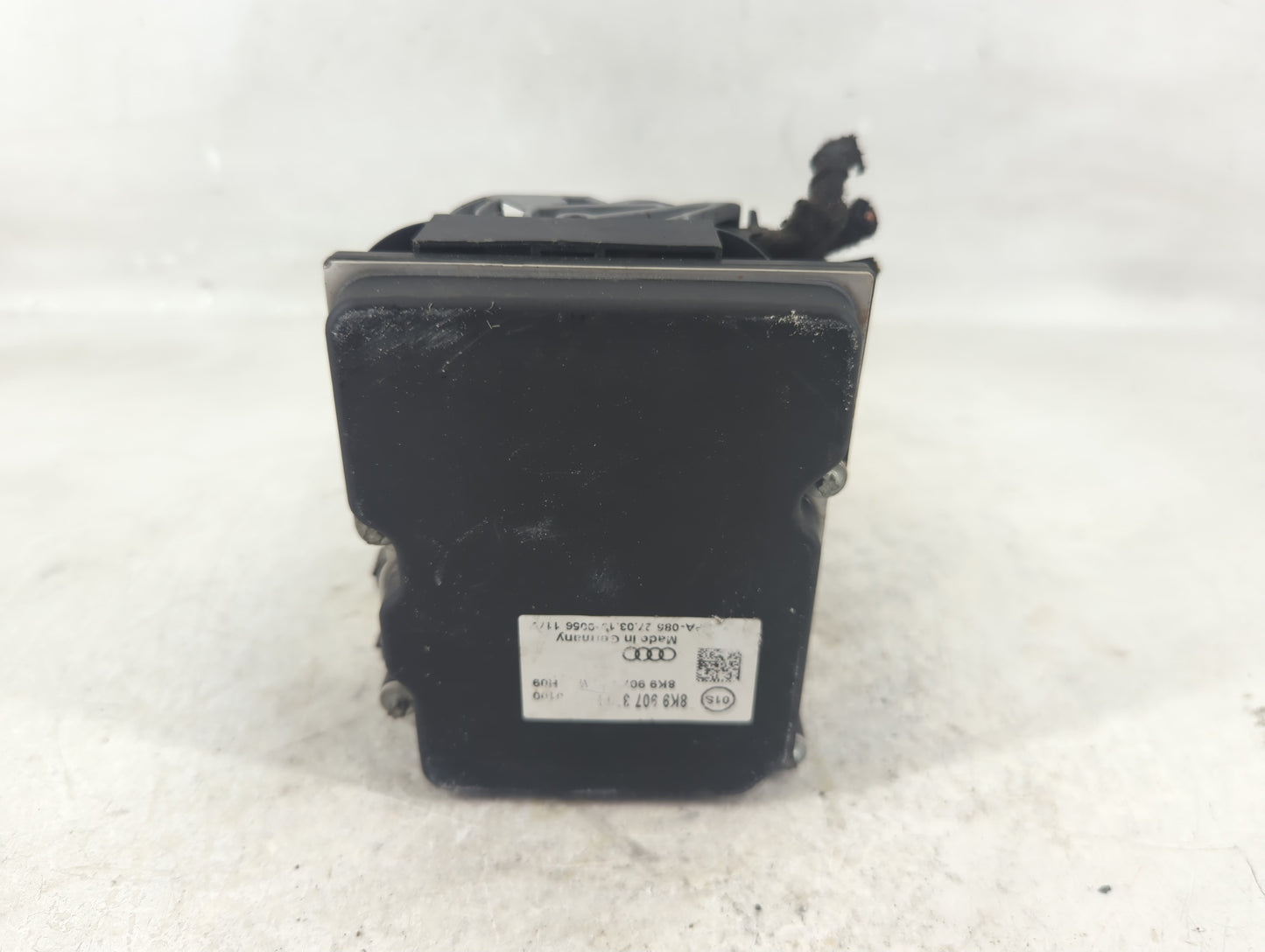 2013 Audi Allroad Quattro ABS Pump Control Module Replacement Fits OEM Used Auto Parts - Oemusedautoparts1.com