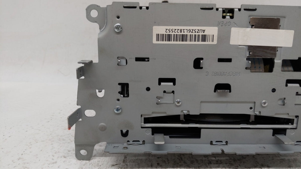 2013 Audi Allroad Quattro Am Fm Cd Player Radio Receiver - Oemusedautoparts1.com