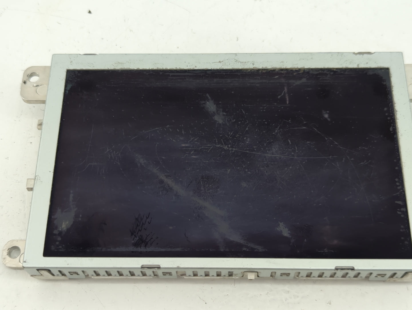 2013-2017 Audi Q5 Information Display Screen - Oemusedautoparts1.com