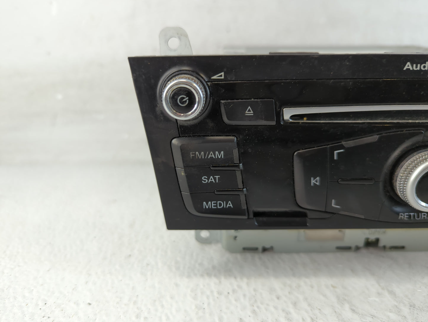 2011-2017 Audi Q5 Radio AM FM Cd Player Receiver Replacement P/N:8R1 035 186 H Fits Fits 2010 2011 2012 2013 2014 2015 2016 