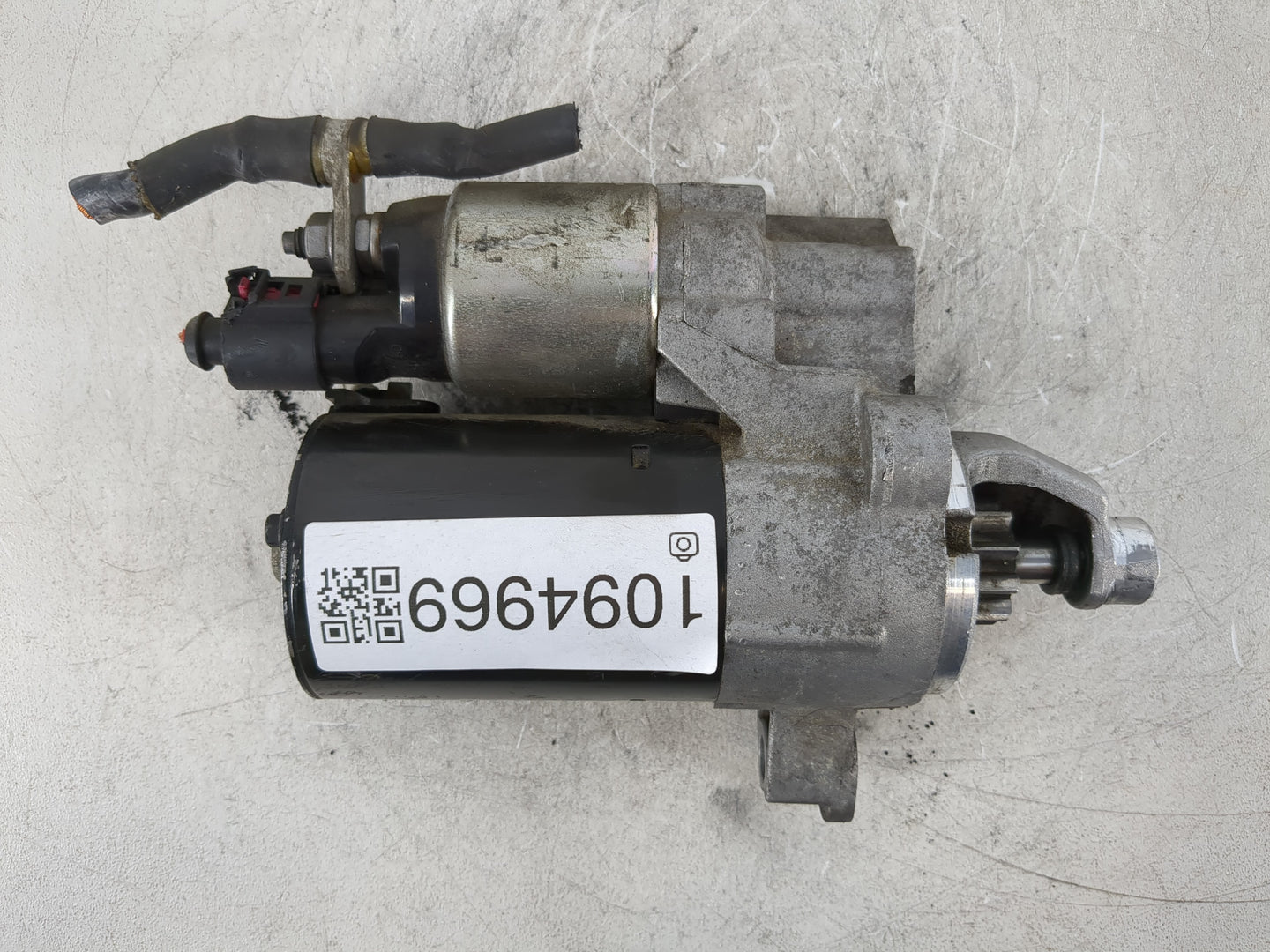 2013-2017 Audi Q5 Car Starter Motor Solenoid OEM P/N:0 001 107 508 Fits Fits 2009 2010 2011 2012 2013 2014 2015 2016 2017 OE
