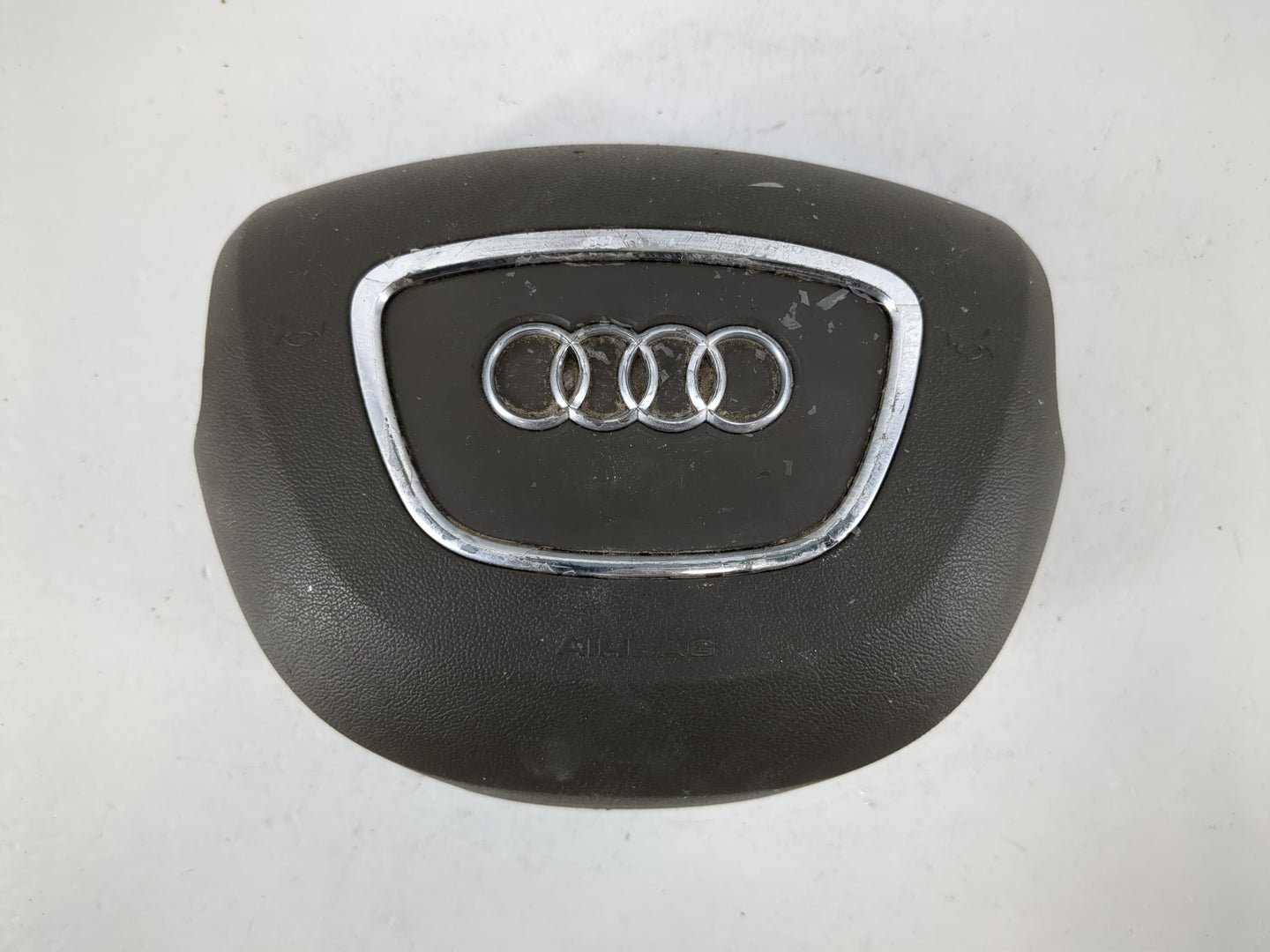 2013-2017 Audi Q5 Air Bag Driver Left Steering Wheel Mounted P/N:8R0 880 201 L Fits Fits 2013 2014 2015 2016 2017 OEM Used A