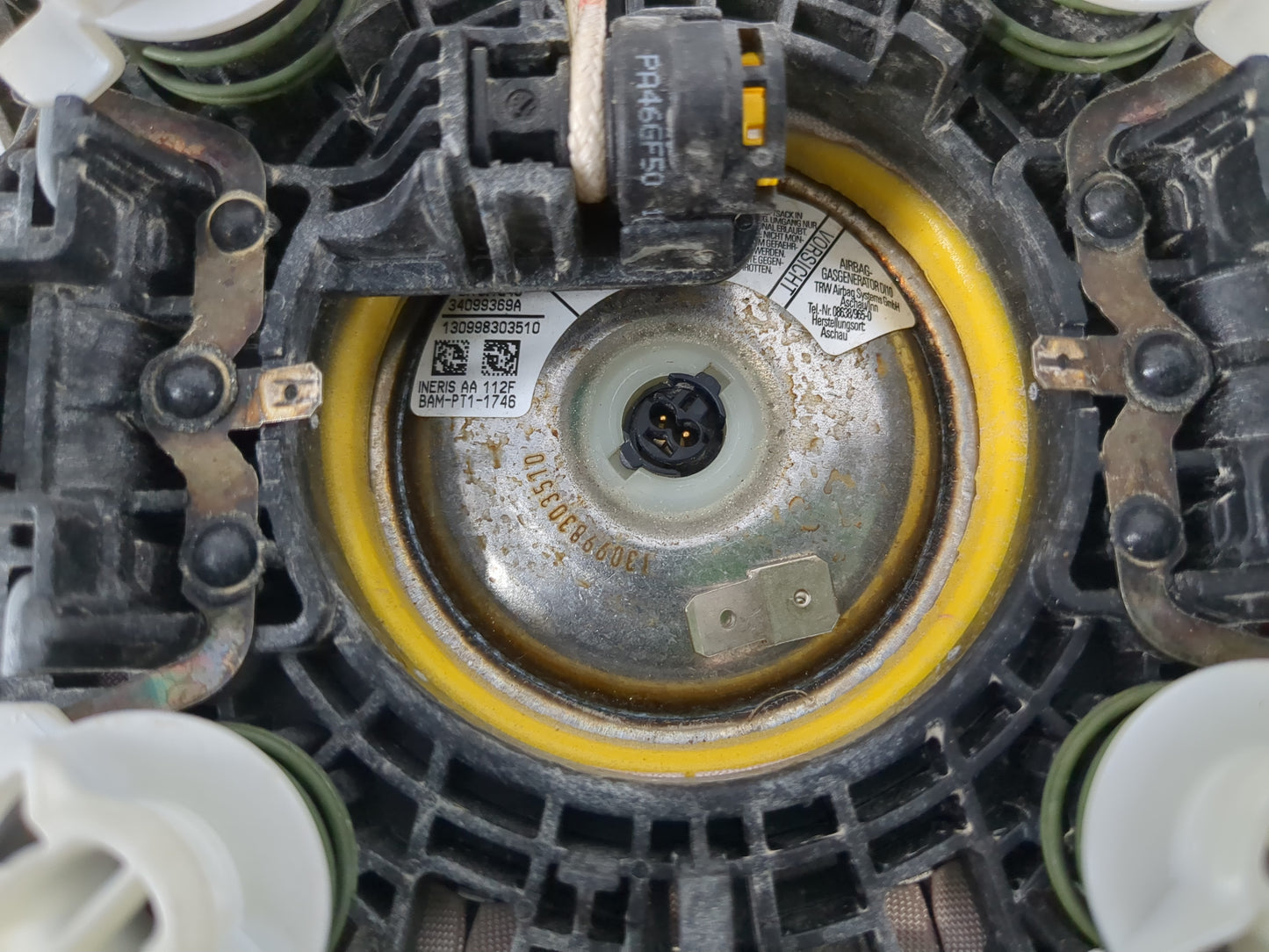 2013-2017 Audi Q5 Air Bag Driver Left Steering Wheel Mounted P/N:8R0 880 201 L Fits Fits 2013 2014 2015 2016 2017 OEM Used A