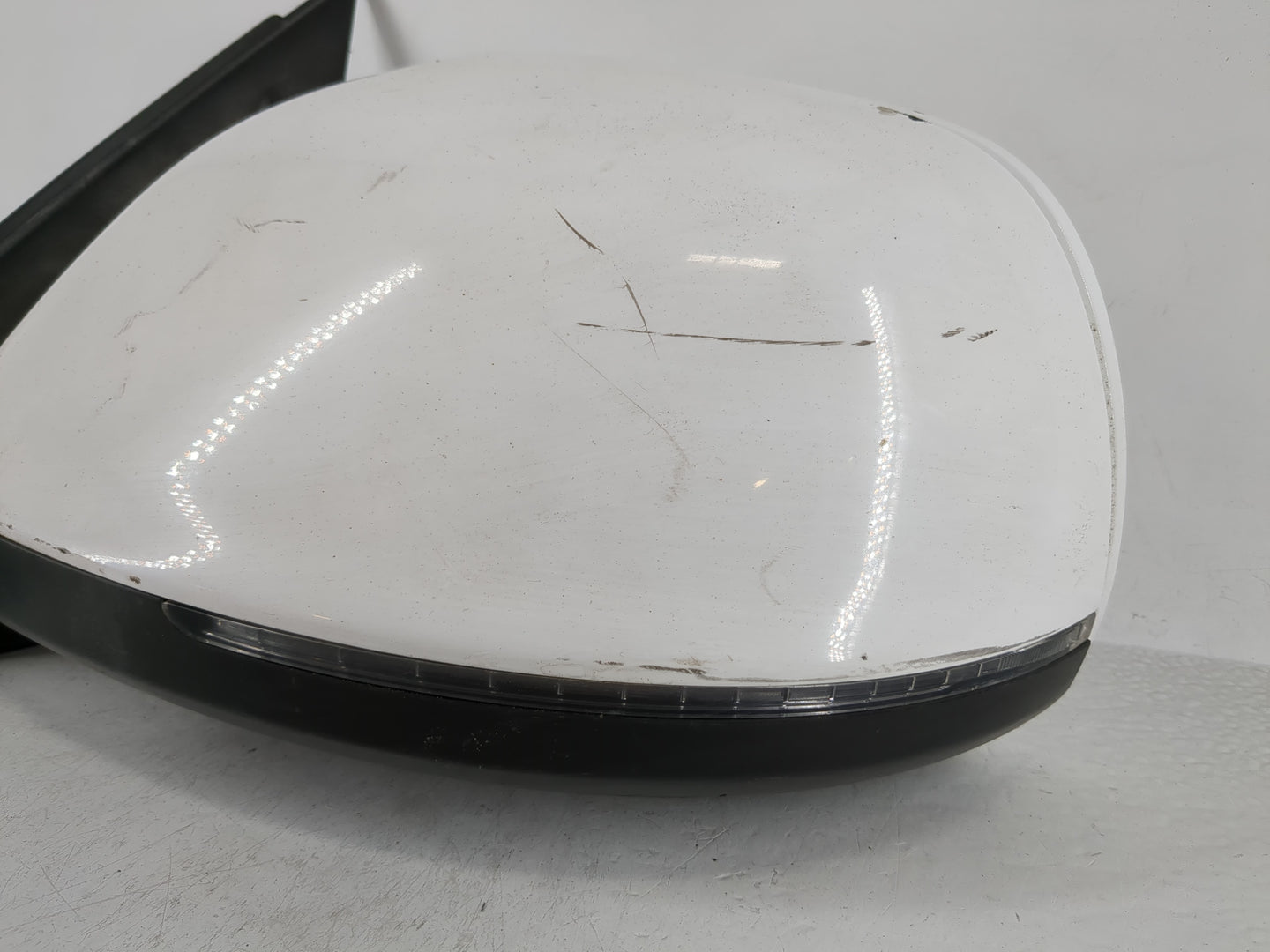 2009-2014 Audi Q5 Driver Side View Mirror - Left Door Mirror OEM Used - Oemusedautoparts1.com