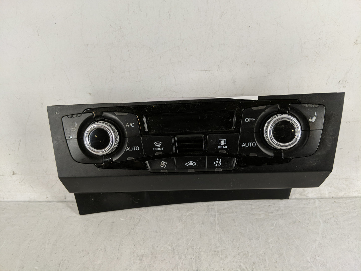 2013-2017 Audi Q5 Climate Control Module Temperature AC/Heater Replacement P/N:8K1 820 043 AQ Fits Fits 2013 2014 2015 2016 
