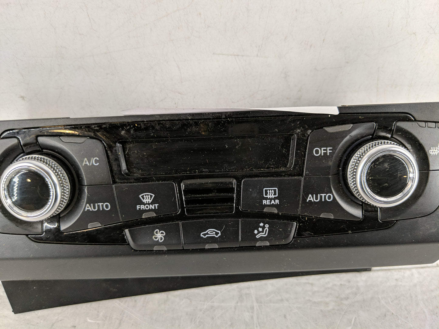 2013-2017 Audi Q5 Climate Control Module Temperature AC/Heater Replacement P/N:8K1 820 043 AQ Fits Fits 2013 2014 2015 2016 