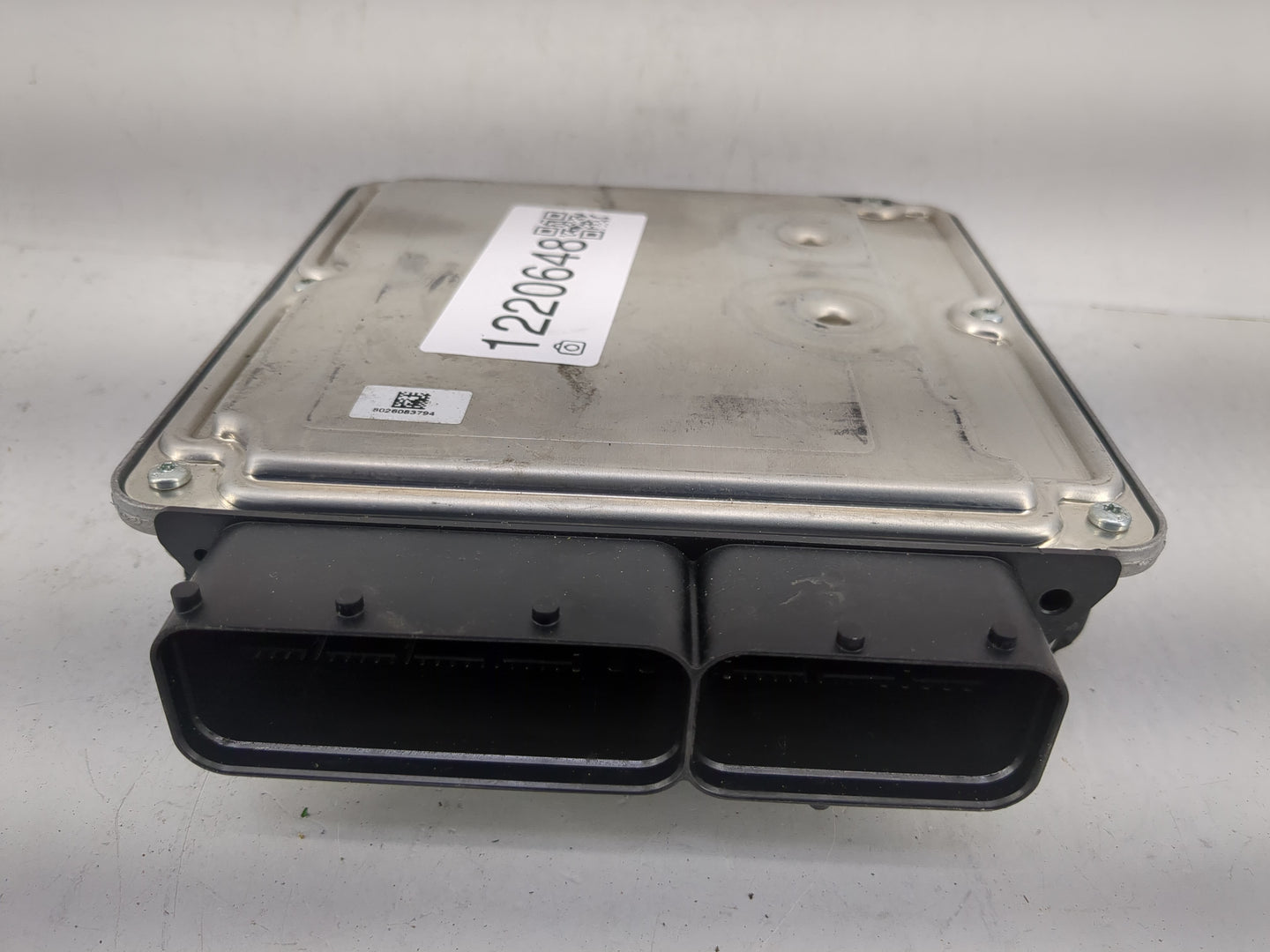 2013-2014 Audi Q5 PCM Engine Control Computer ECU ECM PCU OEM P/N:8R1 907 115 B Fits Fits 2013 2014 OEM Used Auto Parts - Oe