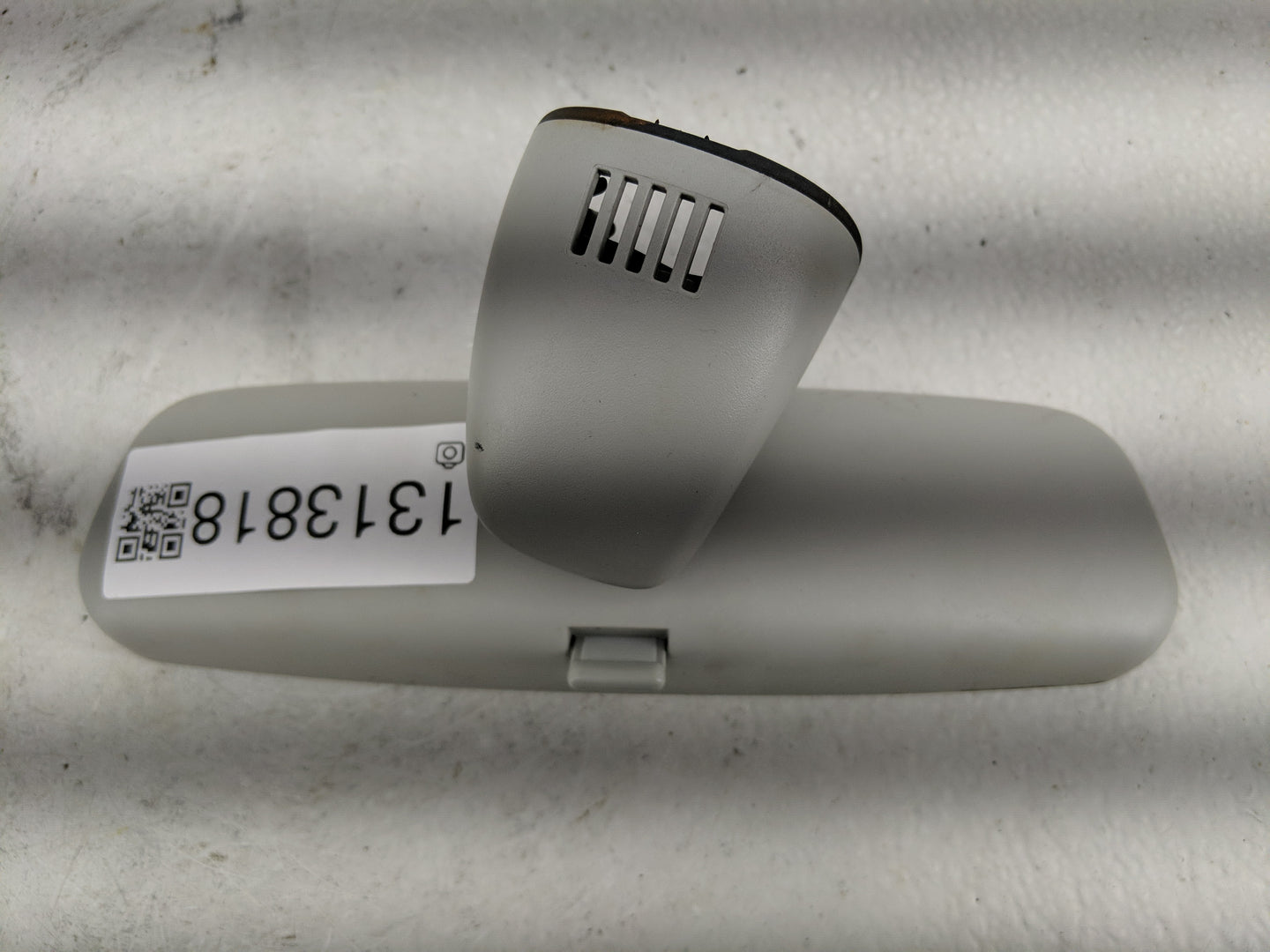 2013 Audi Q5 Interior Rear View Mirror Replacement OEM P/N:E1021217 Fits OEM Used Auto Parts - Oemusedautoparts1.com