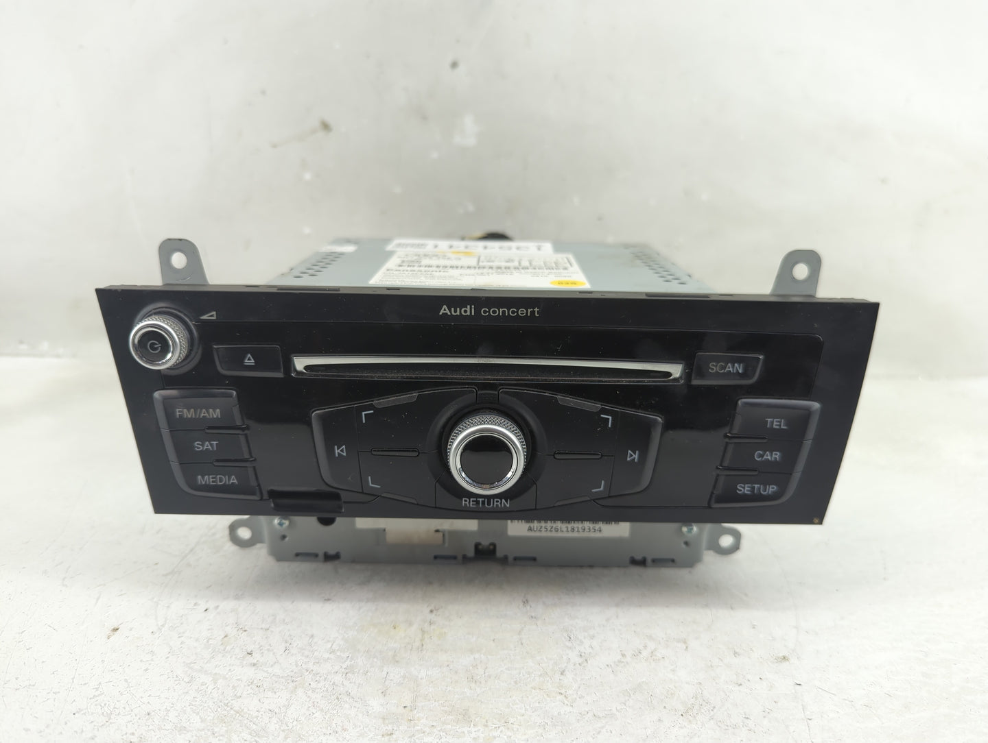2011-2017 Audi Q5 Radio AM FM Cd Player Receiver Replacement P/N:8R1 035 186 Q Fits Fits 2011 2012 2013 2014 2015 2016 2017 