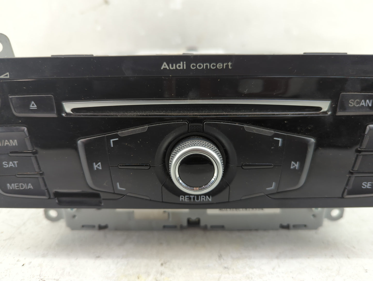 2011-2017 Audi Q5 Radio AM FM Cd Player Receiver Replacement P/N:8R1 035 186 Q Fits Fits 2011 2012 2013 2014 2015 2016 2017 