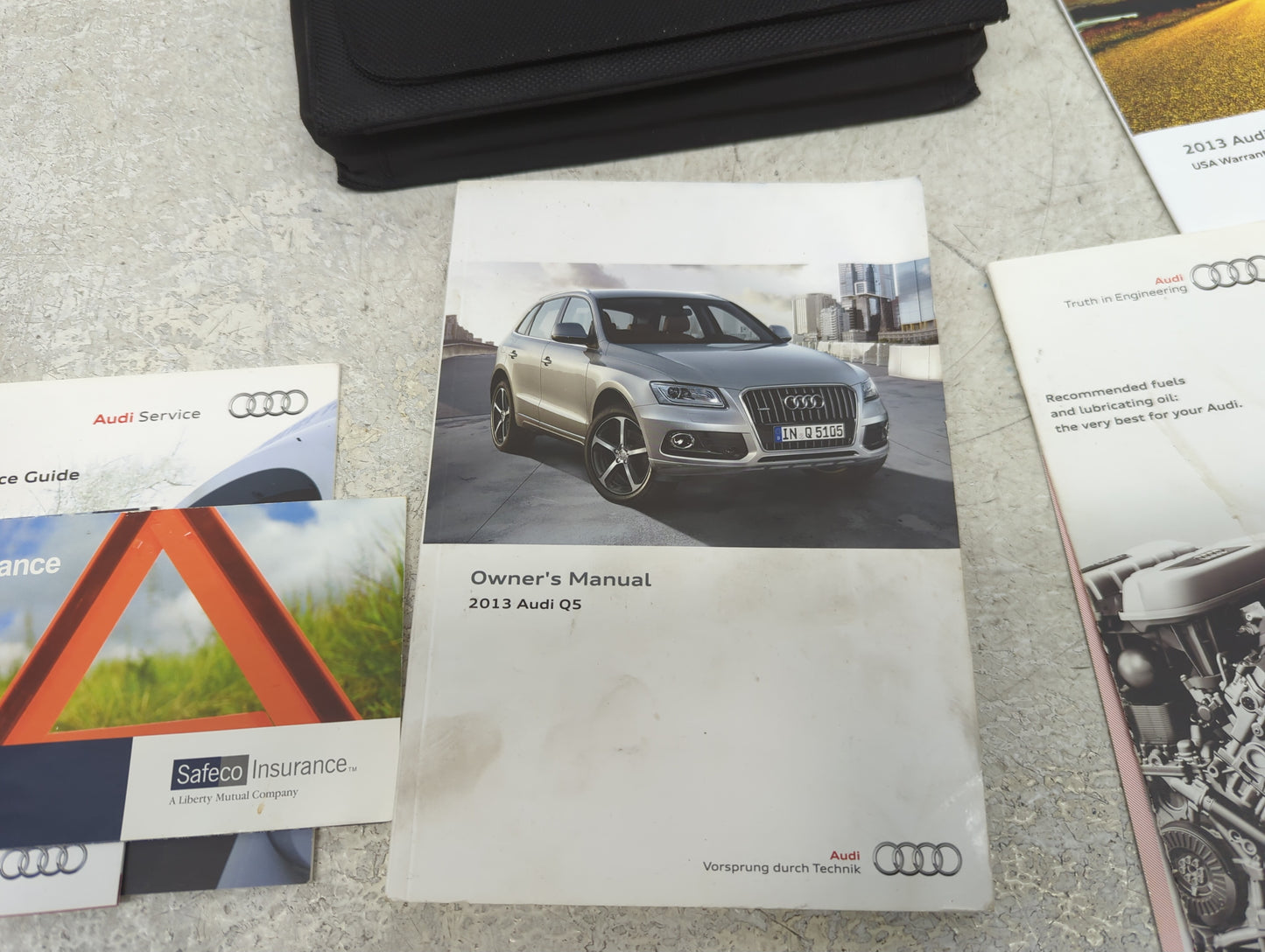 2013 Audi Q5 Owners Manual Book Guide P/N:1325618RB23 OEM Used Auto Parts - Oemusedautoparts1.com