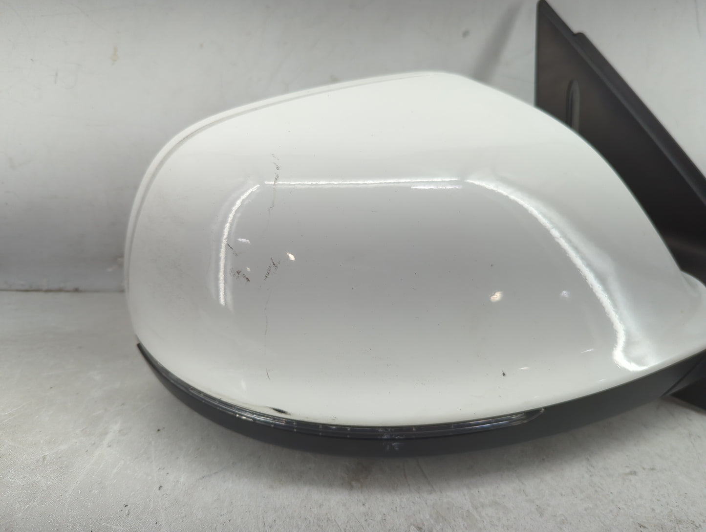 2009-2014 Audi Q5 Passenger Side View Mirror - Right Door Mirror OEM Used - Oemusedautoparts1.com