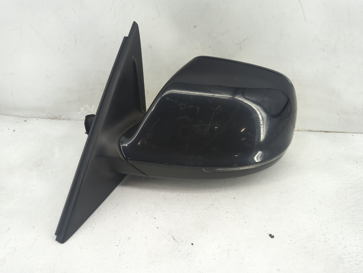 2009-2014 Audi Q5 Driver Side View Mirror - Left Door Mirror OEM Used - Oemusedautoparts1.com