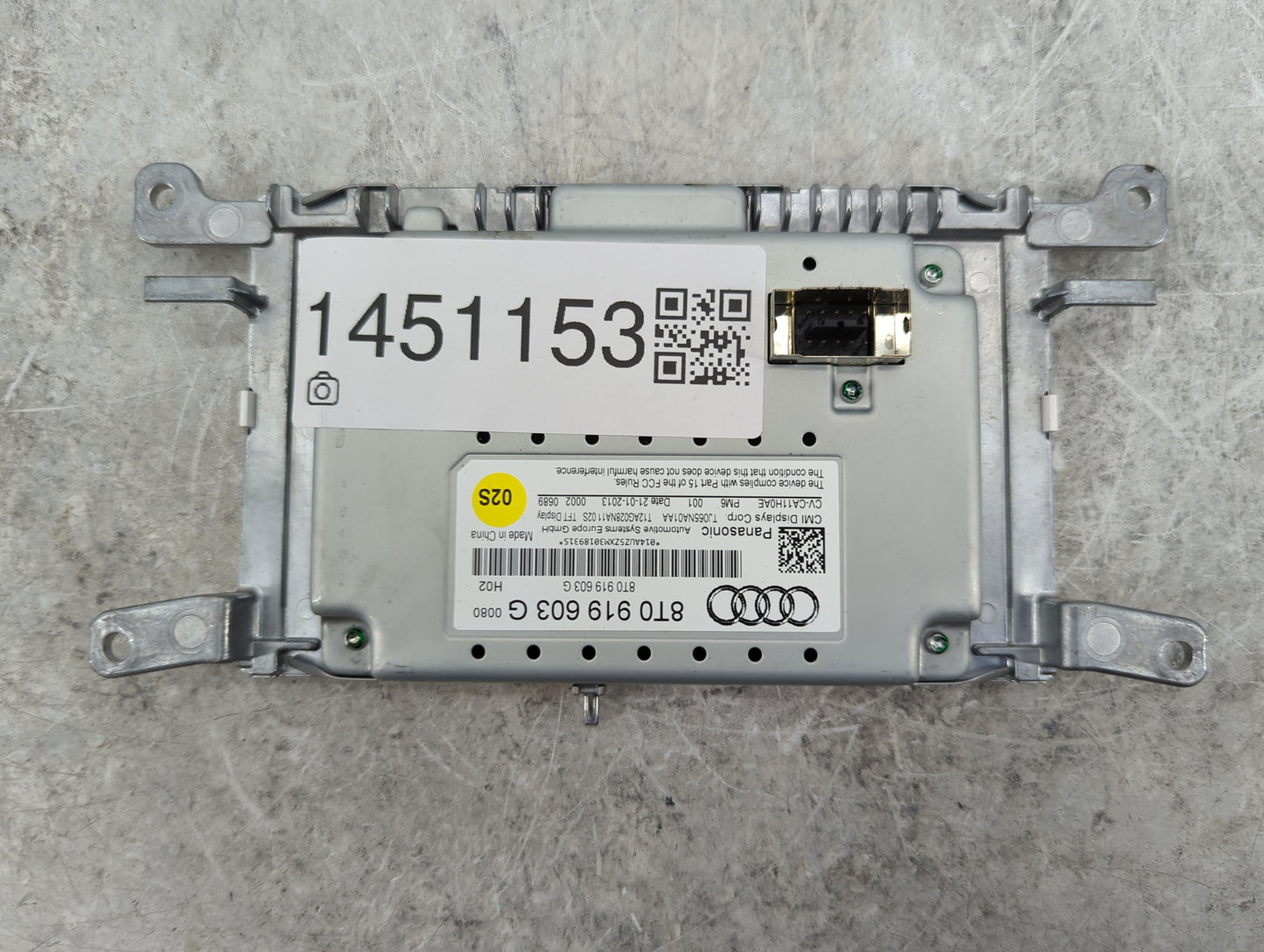 2009-2017 Audi Q5 Information Display Screen 1451153 - Oemusedautoparts1.com