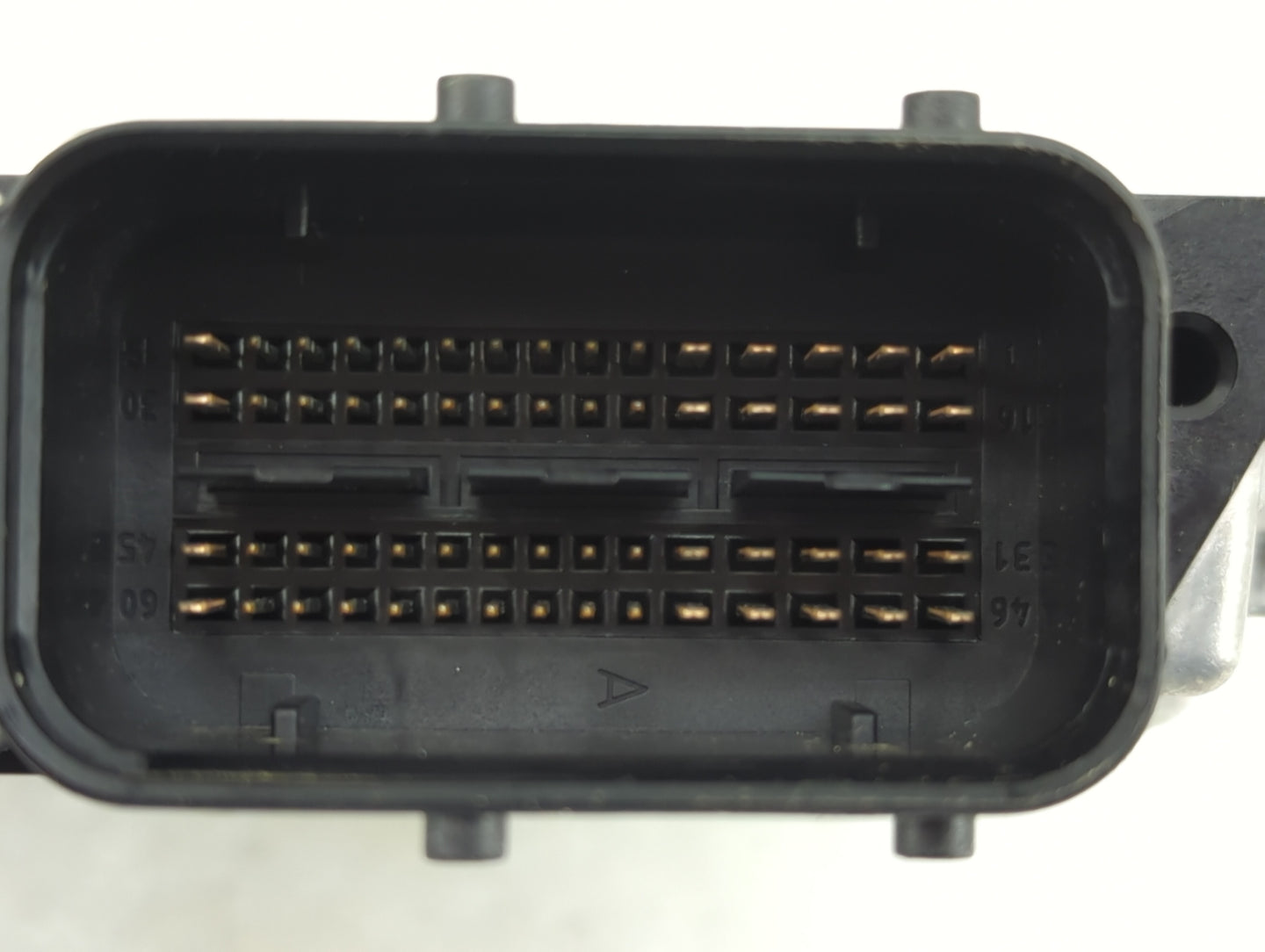 2013-2015 Audi Q5 PCM Engine Control Computer ECU ECM PCU OEM P/N:0 261 S06 951 8R1 907 115 B Fits Fits 2013 2014 2015 OEM U
