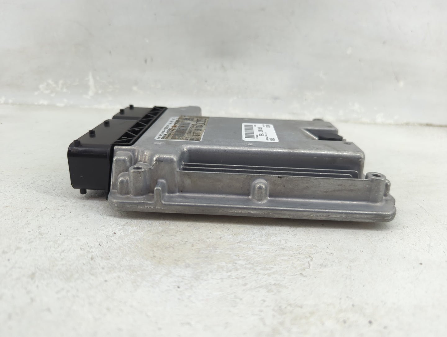 2013-2015 Audi Q5 PCM Engine Control Computer ECU ECM PCU OEM P/N:0 261 S06 951 8R1 907 115 B Fits Fits 2013 2014 2015 OEM U