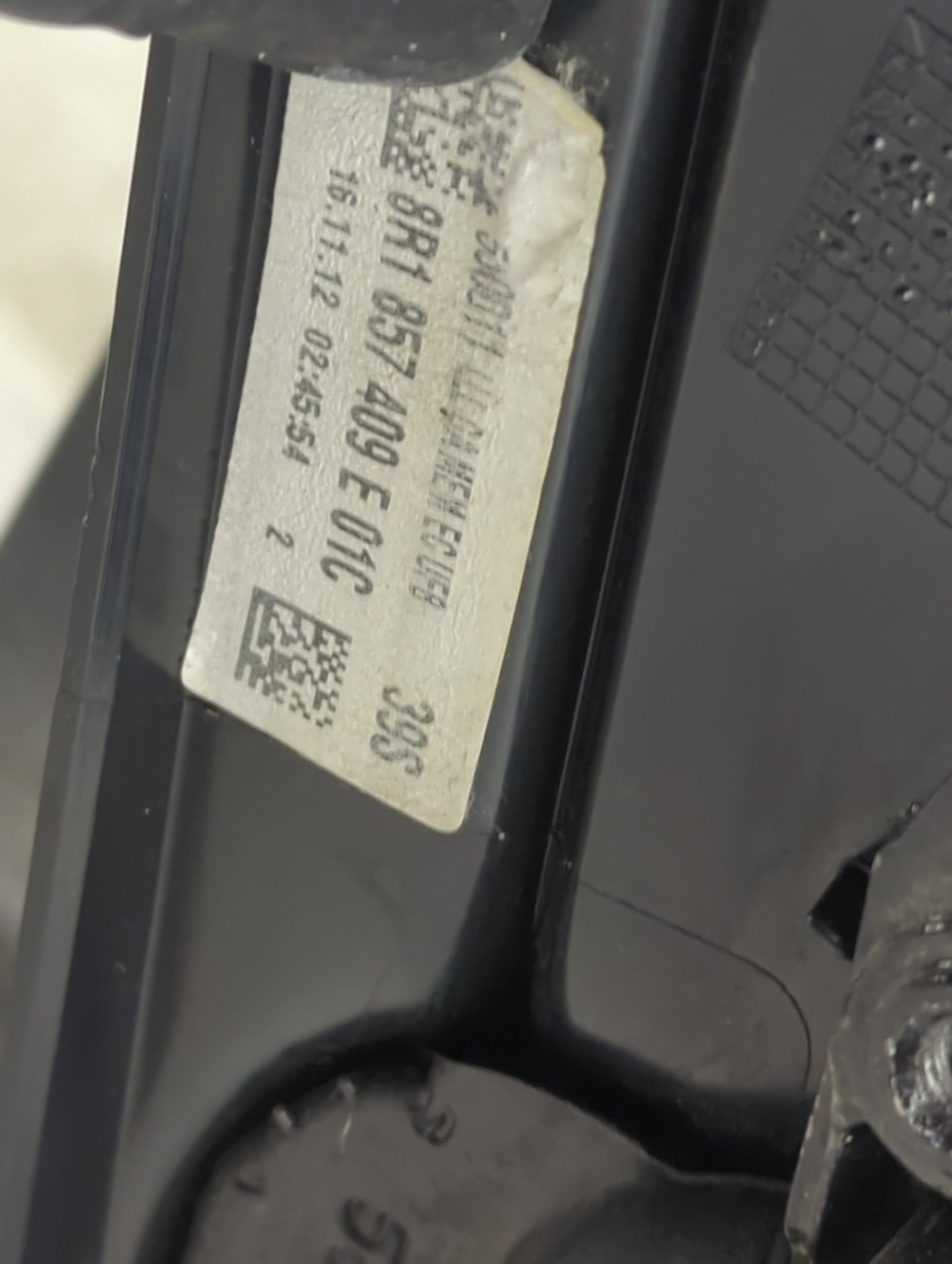 2009-2014 Audi Q5 Driver Side View Mirror - Left Door Mirror OEM Used - Oemusedautoparts1.com