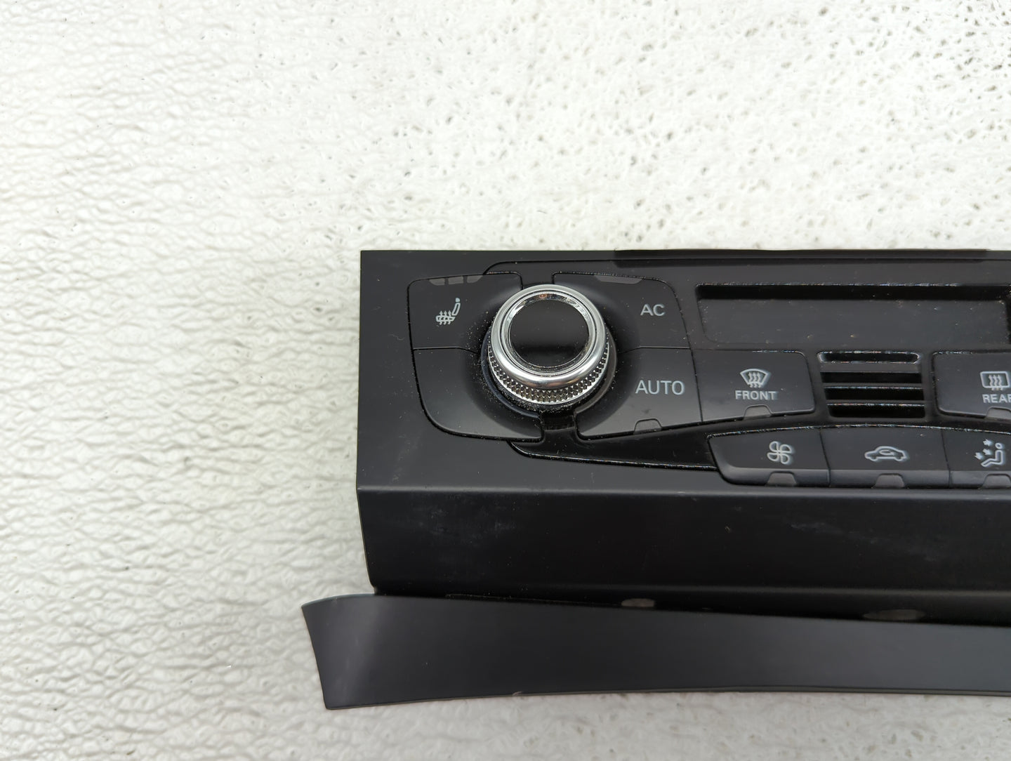 2013-2017 Audi Q5 Climate Control Module Temperature AC/Heater Replacement P/N:8K1 820 043 T Fits Fits 2013 2014 2015 2016 2