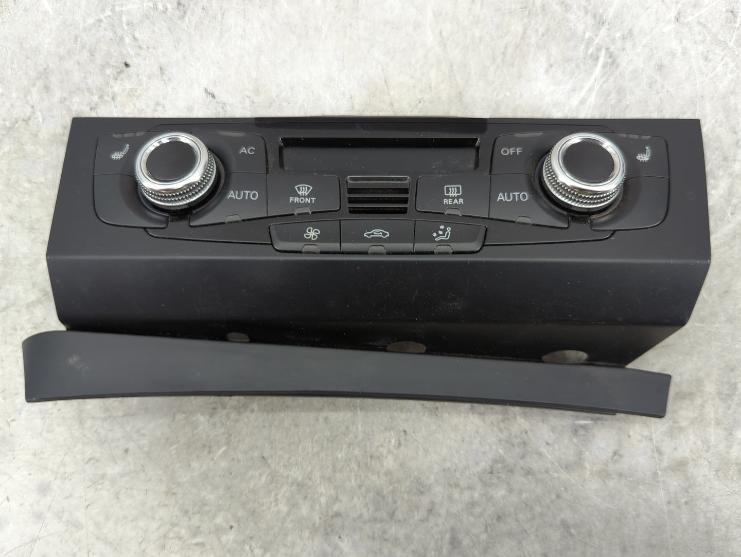 2013-2017 Audi Q5 Climate Control Module Temperature AC/Heater Replacement P/N:8K1 820 043 T Fits Fits 2013 2014 2015 2016 2