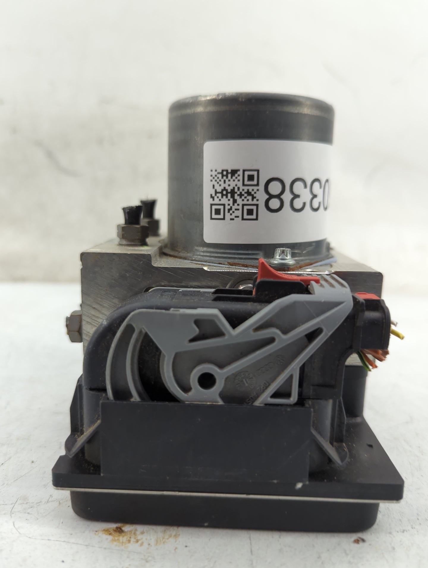 2013-2016 Audi Q5 ABS Pump Control Module Replacement P/N:8R0907379AK 0265239314, 8R0614517CD Fits Fits 2013 2014 2015 2016 