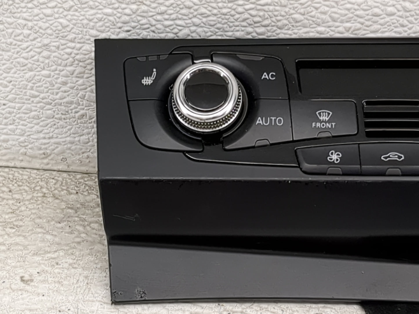 2013-2017 Audi Q5 Climate Control Module Temperature AC/Heater Replacement P/N:8K1 820 043 T Fits Fits 2013 2014 2015 2016 2