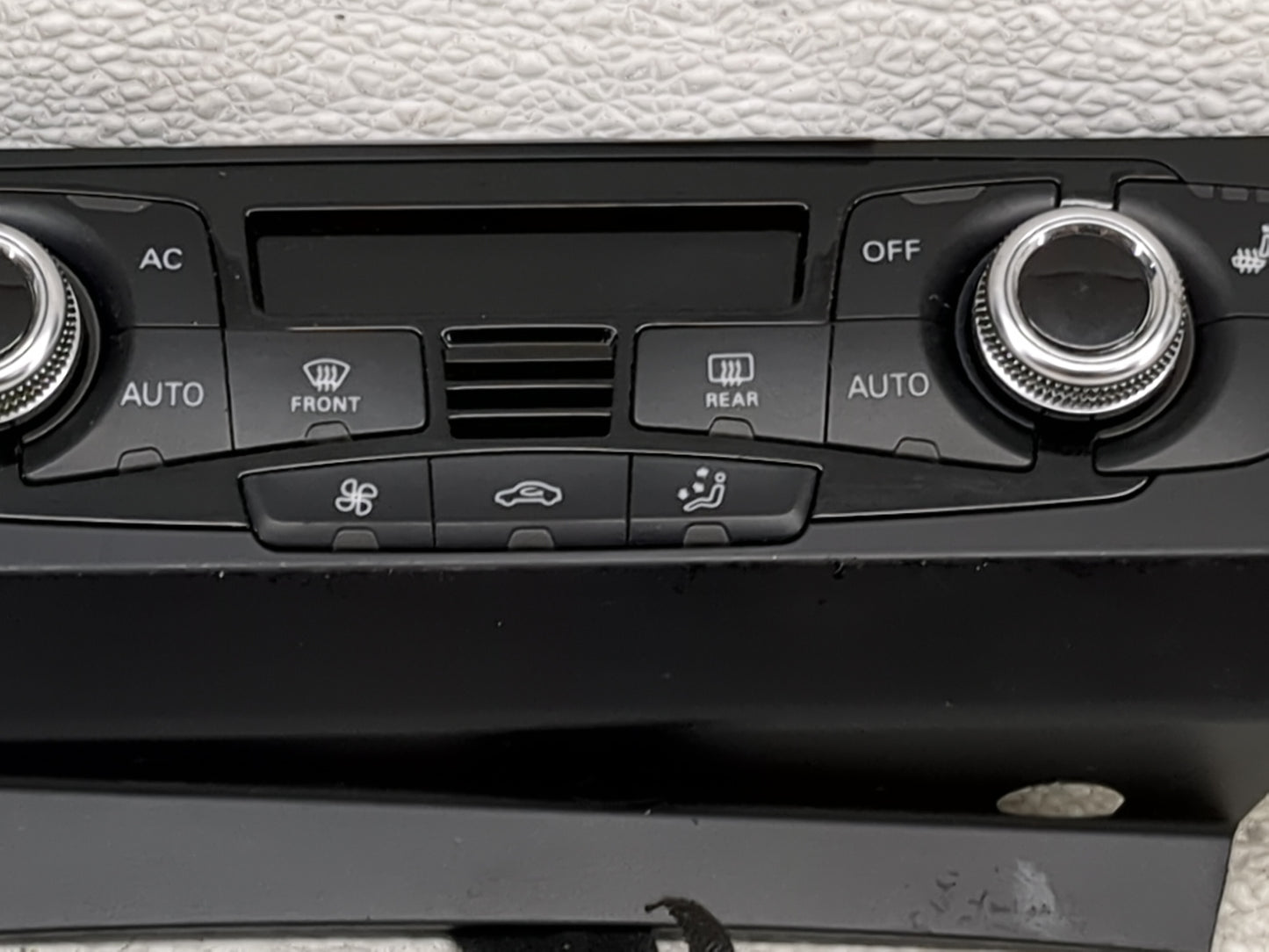 2013-2017 Audi Q5 Climate Control Module Temperature AC/Heater Replacement P/N:8K1 820 043 T Fits Fits 2013 2014 2015 2016 2
