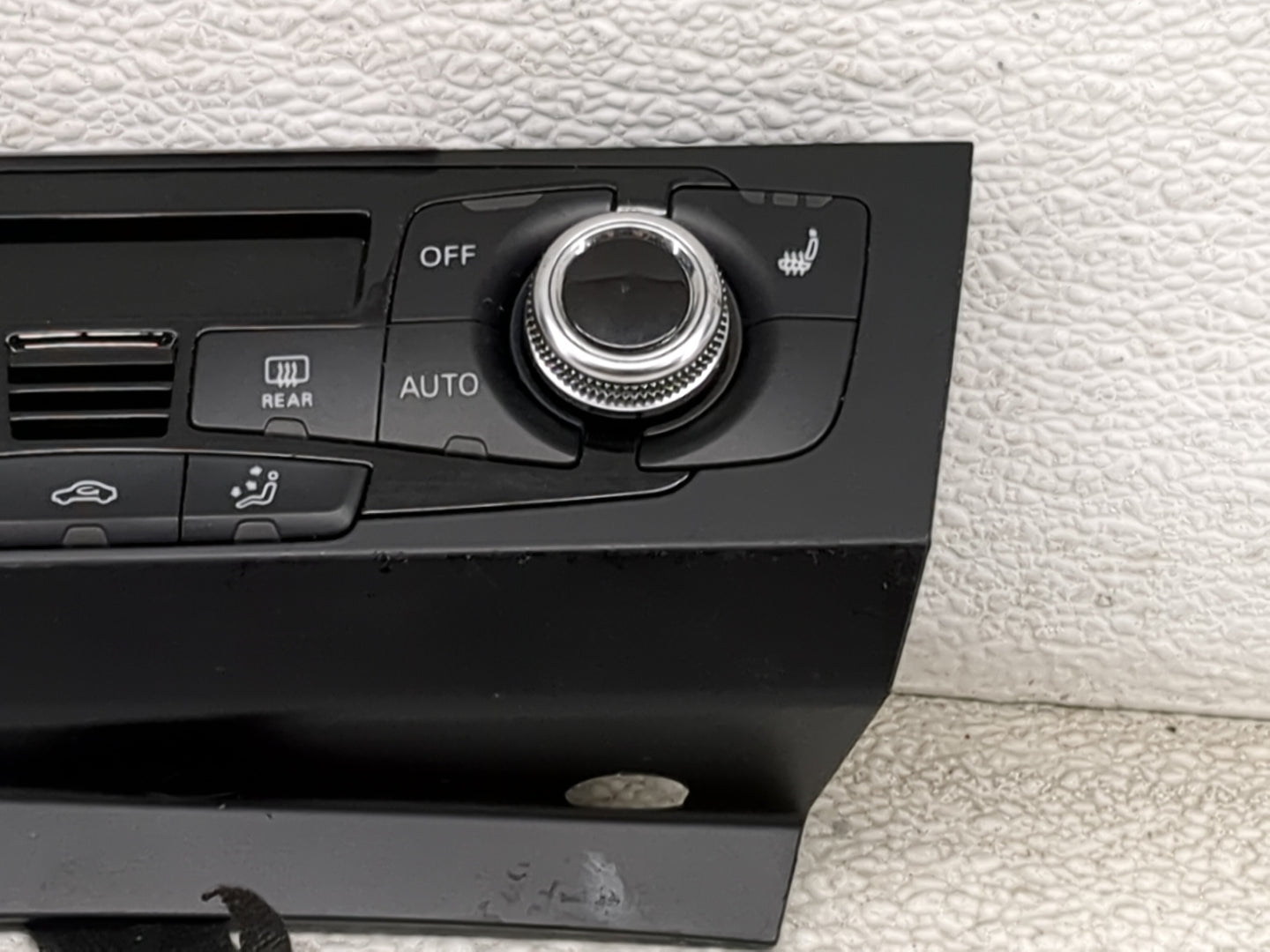 2013-2017 Audi Q5 Climate Control Module Temperature AC/Heater Replacement P/N:8K1 820 043 T Fits Fits 2013 2014 2015 2016 2
