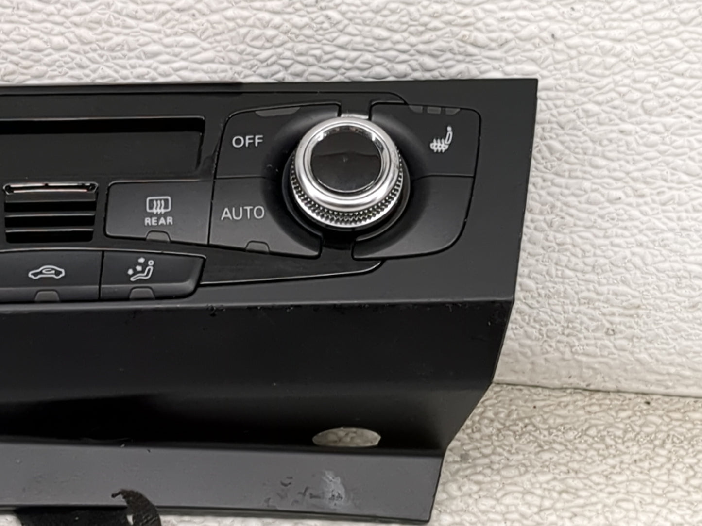 2013-2017 Audi Q5 Climate Control Module Temperature AC/Heater Replacement P/N:8K1 820 043 T Fits Fits 2013 2014 2015 2016 2
