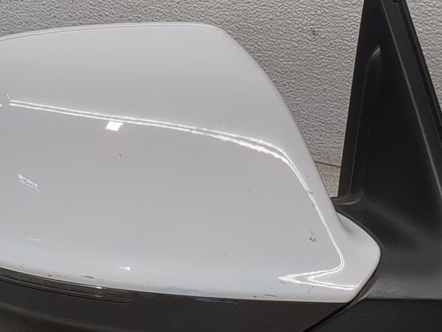 2009-2014 Audi Q5 Passenger Side View Mirror - Right Door Mirror OEM Used - Oemusedautoparts1.com
