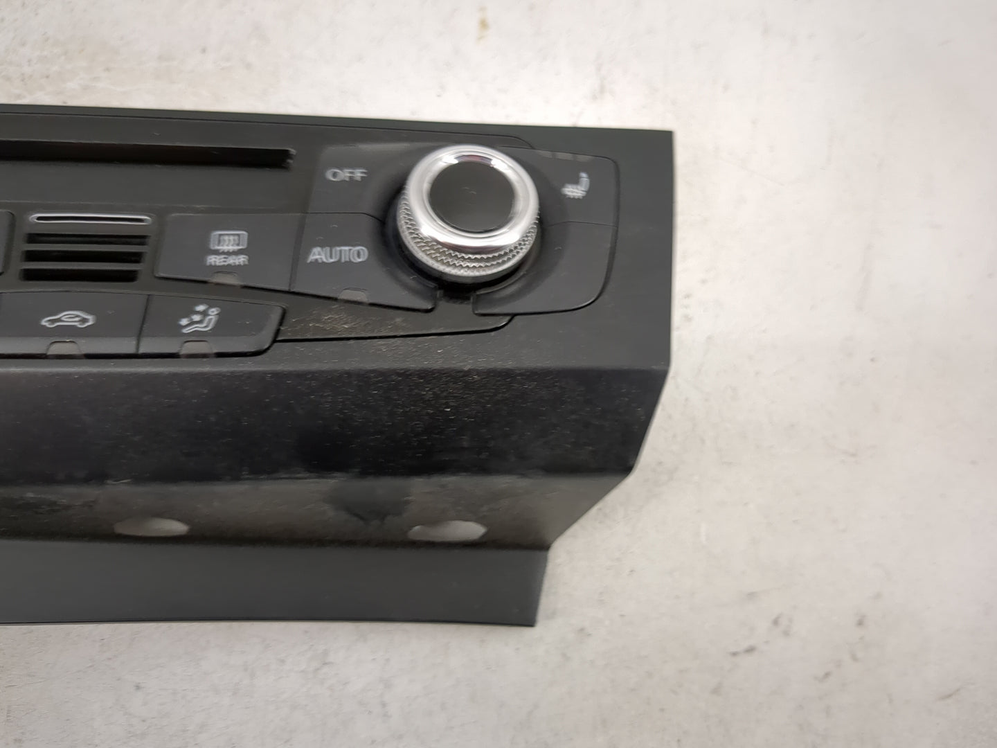 2013-2017 Audi Q5 Climate Control Module Temperature AC/Heater Replacement P/N:8K1820043AQ A2C92379900 Fits OEM Used Auto Pa
