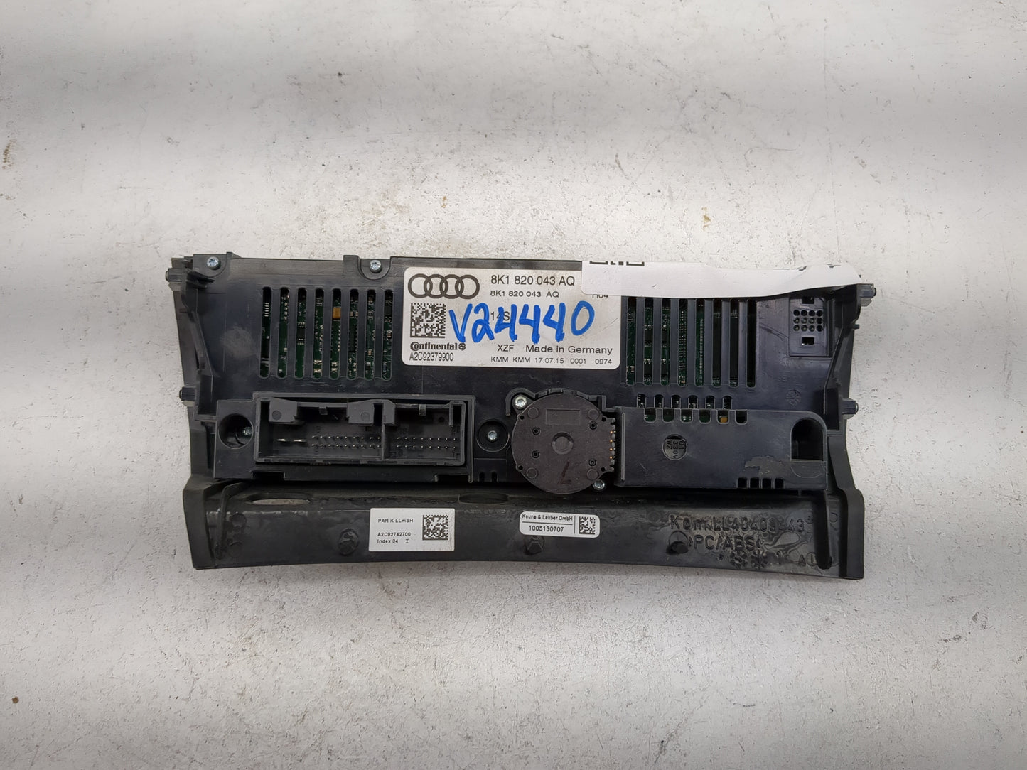 2013-2017 Audi Q5 Climate Control Module Temperature AC/Heater Replacement P/N:8K1820043AQ A2C92379900 Fits OEM Used Auto Pa