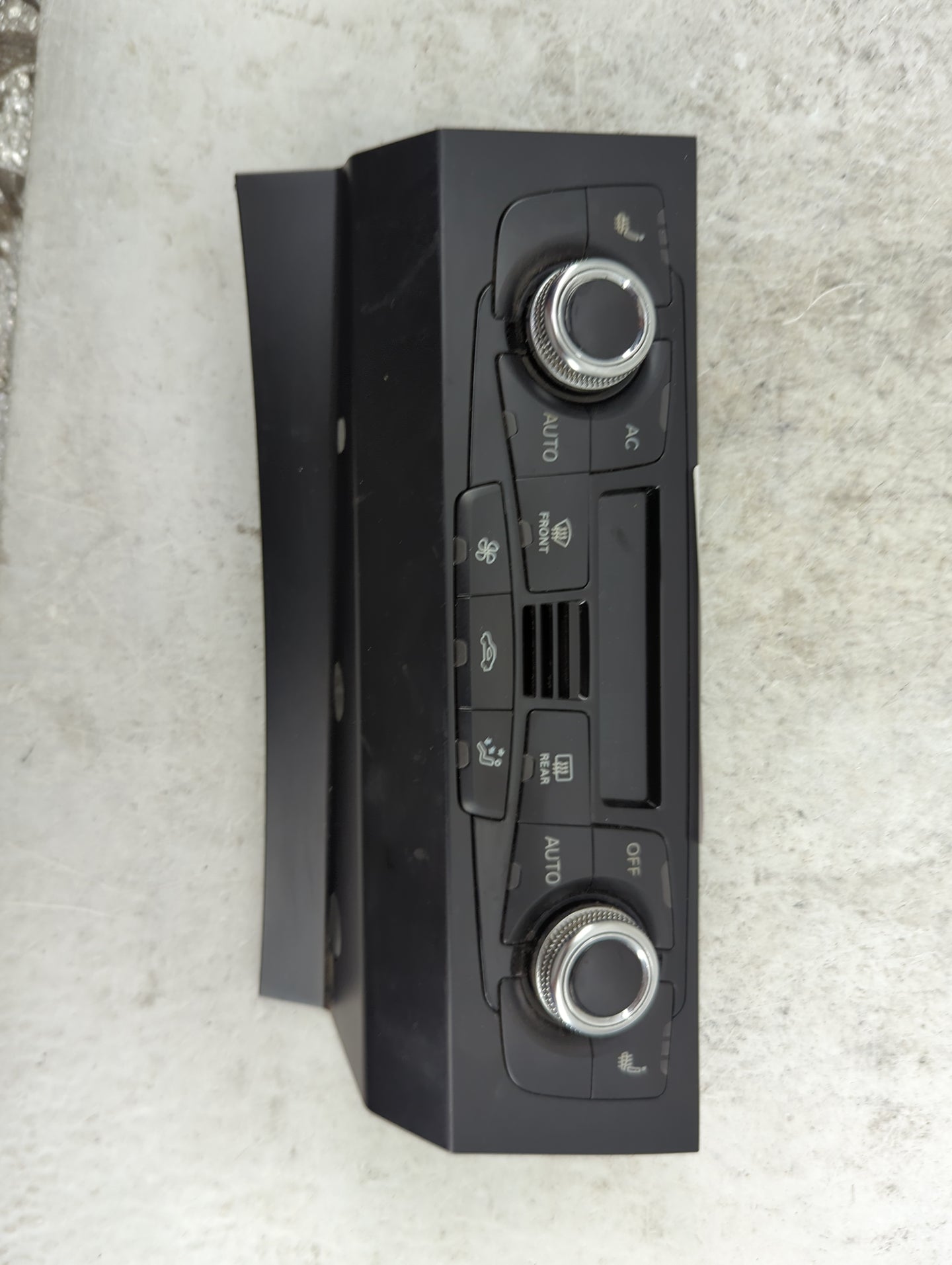 2013-2017 Audi Q5 Climate Control Module Temperature AC/Heater Replacement P/N:8K1820043T A2C37832700 Fits OEM Used Auto Par