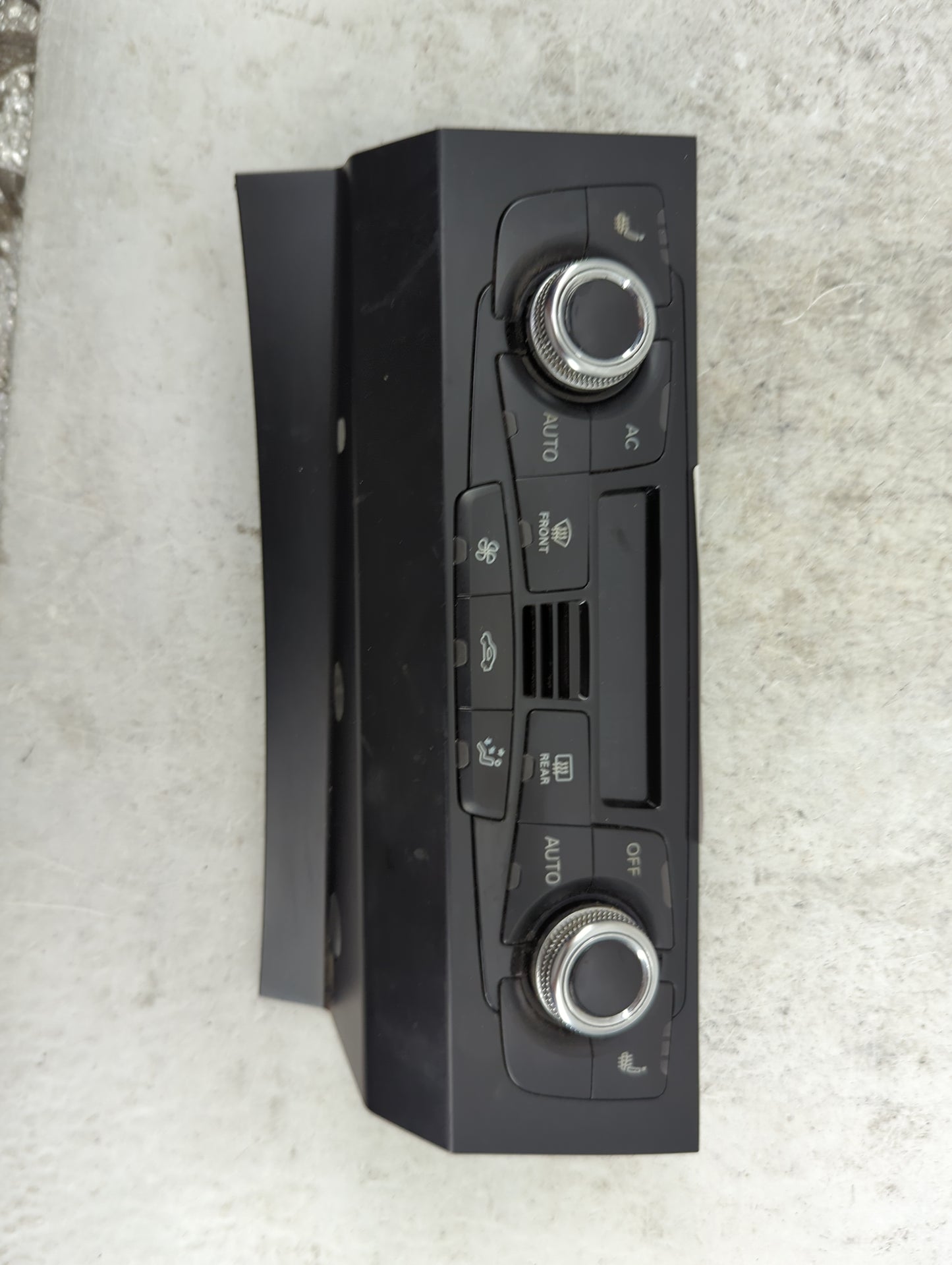 2013-2017 Audi Q5 Climate Control Module Temperature AC/Heater Replacement P/N:8K1820043T A2C37832700 Fits OEM Used Auto Par