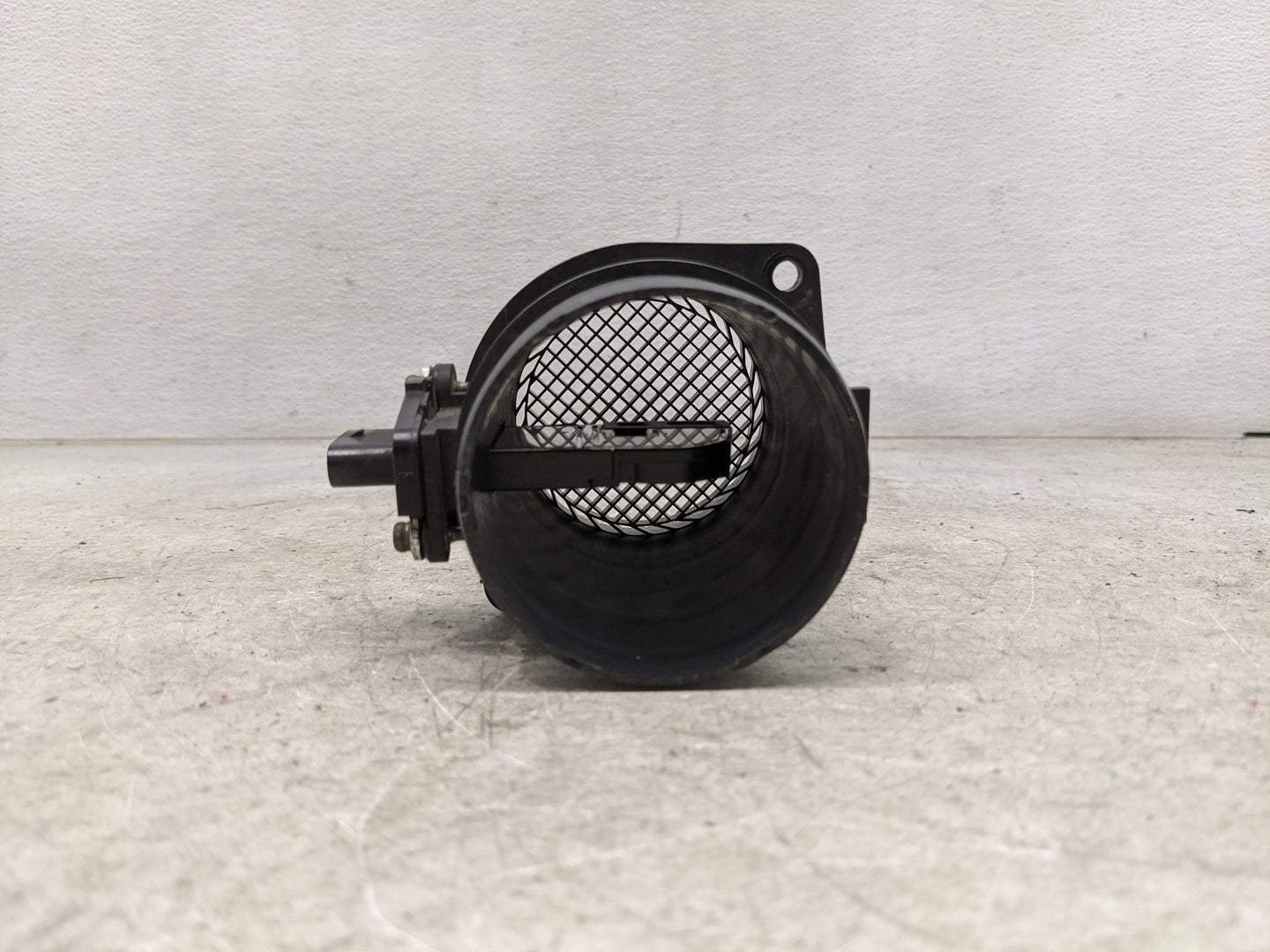 2013-2017 Audi Q5 Mass Air Flow Meter Maf 1486266 - Oemusedautoparts1.com